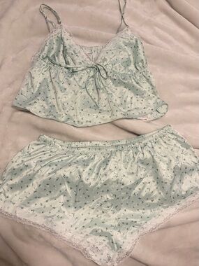 No Boundaries Mint Floral Satin Cami & Shorts Pajama Set